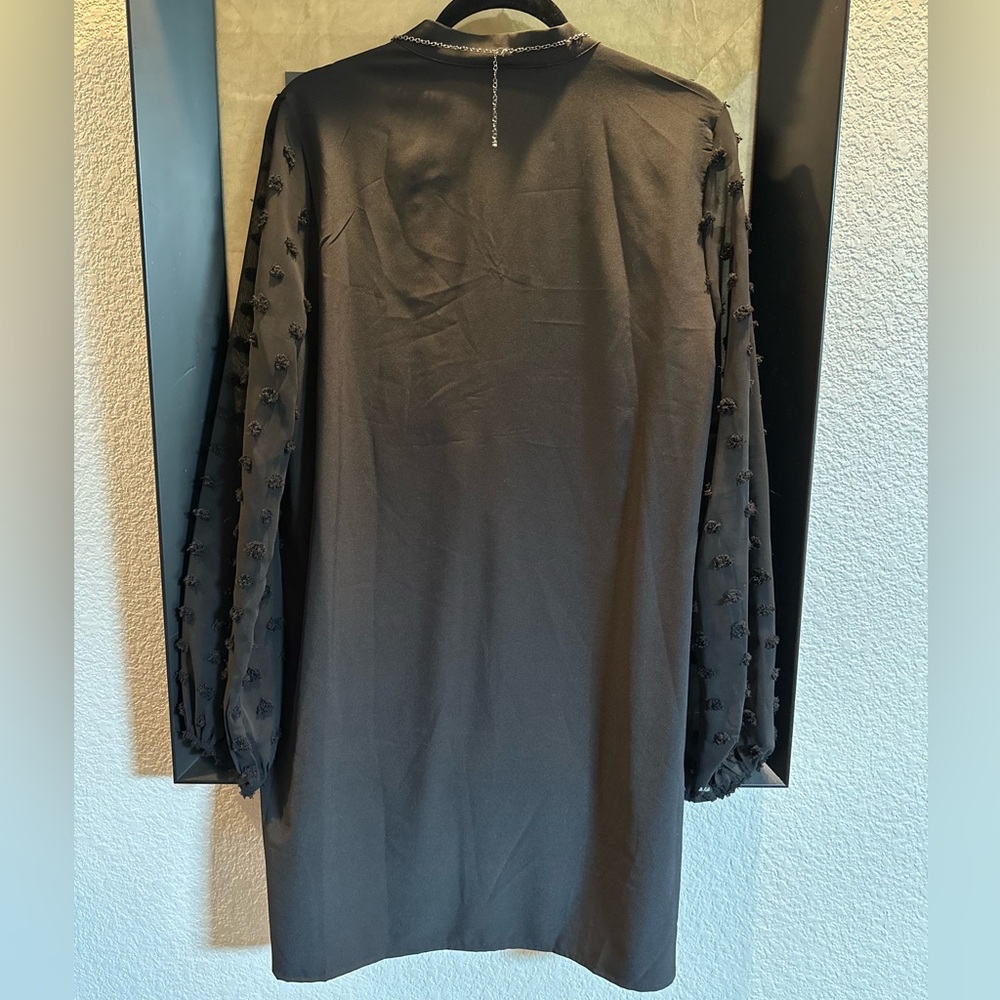 SOLD Swiss Dot Lantern Sleeve Dress| Size L 8/10| Black - Picture 4 of 8